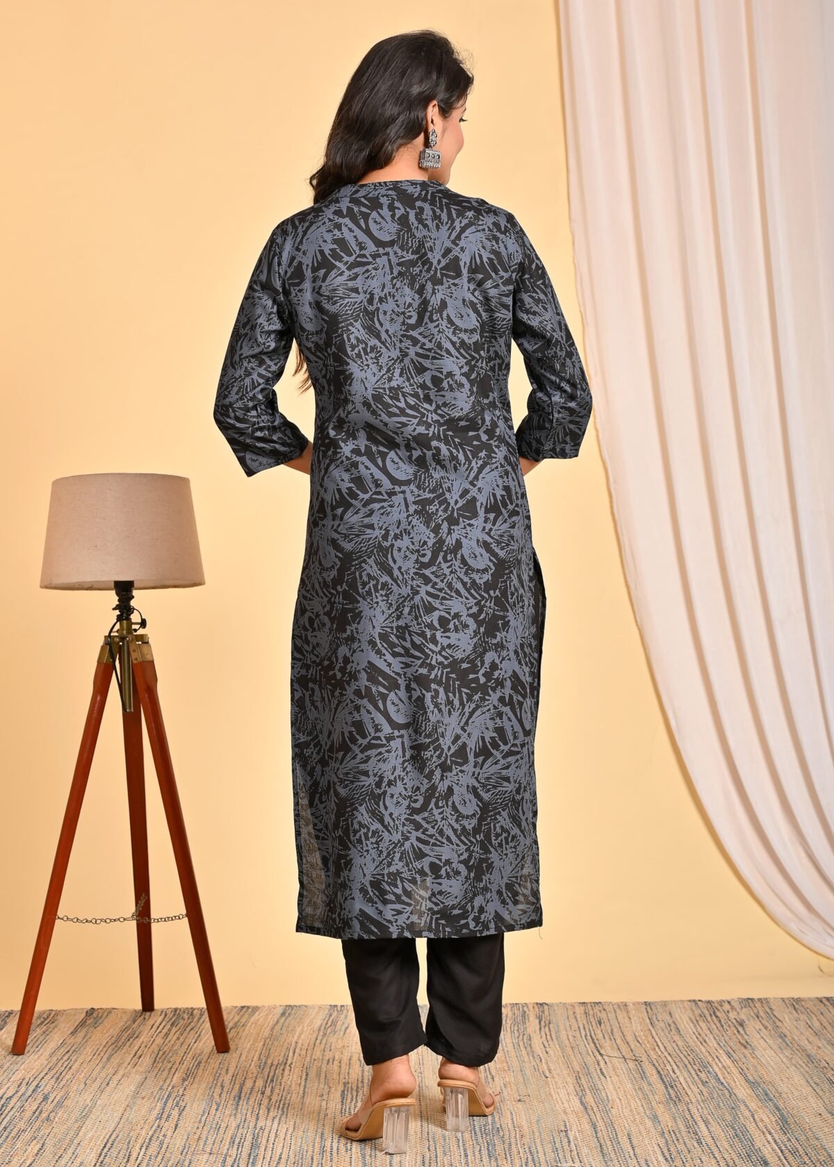 Women’s Black Floral Printed Kurta Set with Dupatta - Image 7